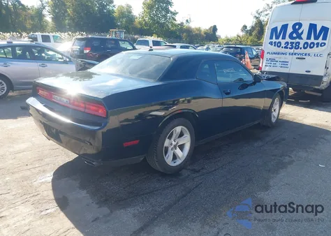 2013 Dodge Challenger Sxt z USA, uszkodzony, nr VIN 2C3CDYAG5DH591010